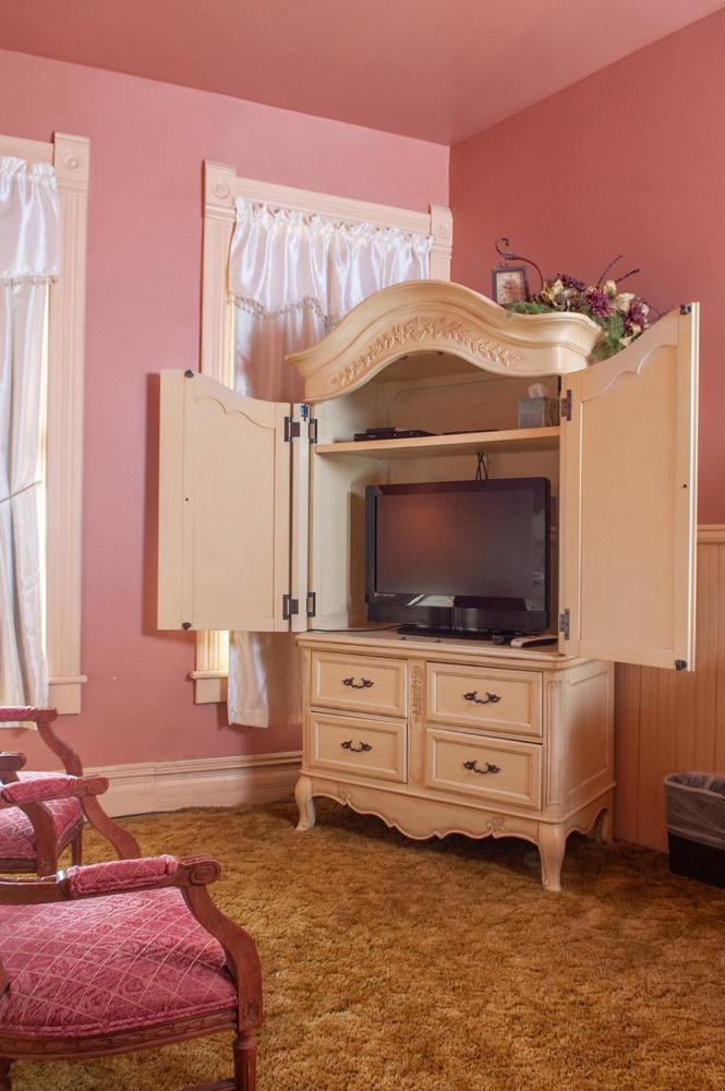 King Room interior